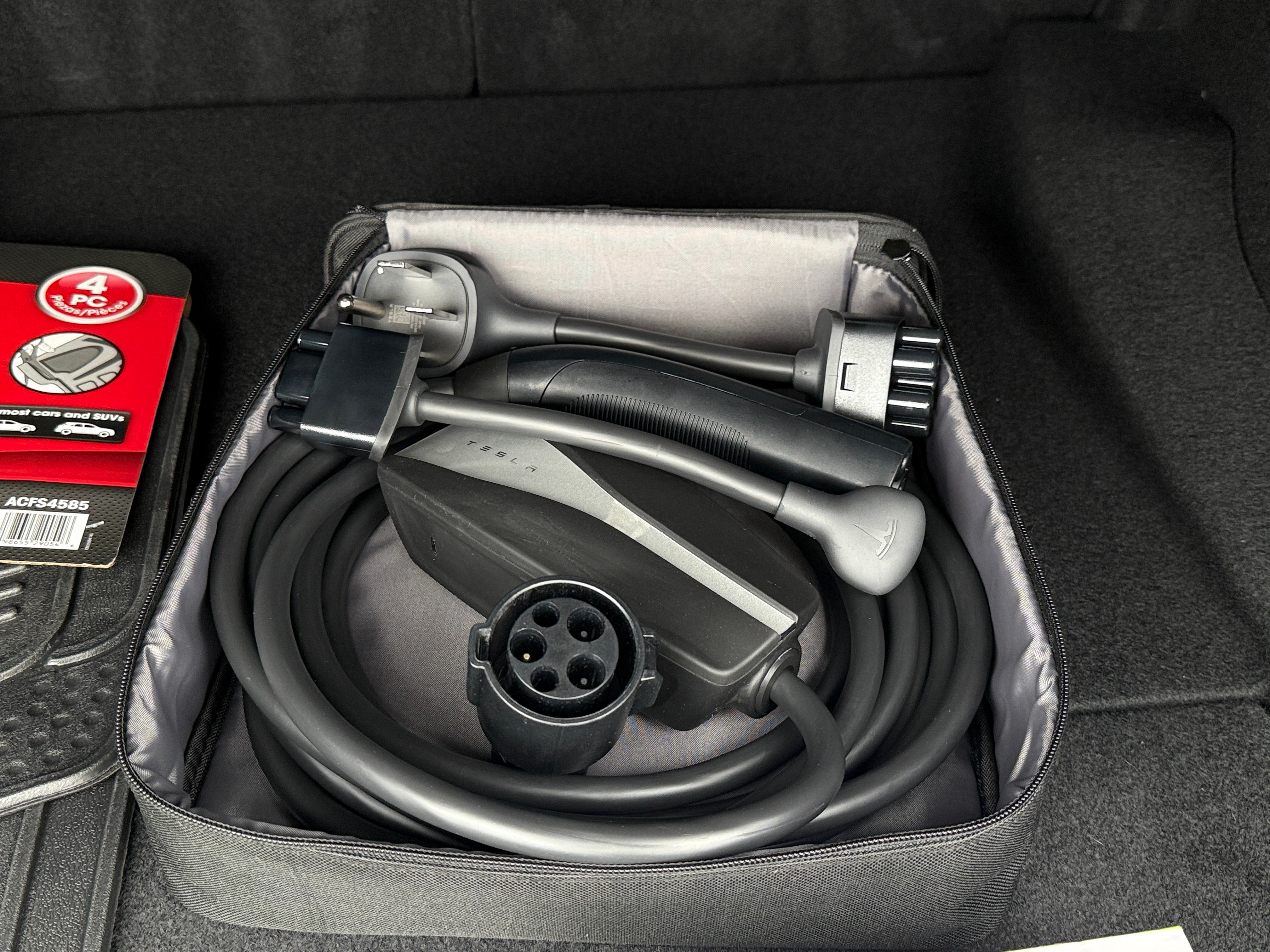 tesla model 3 2023 5YJ3E1EA3PF486210 image tesla model 3 2023 5YJ3E1EA3PF486210 image